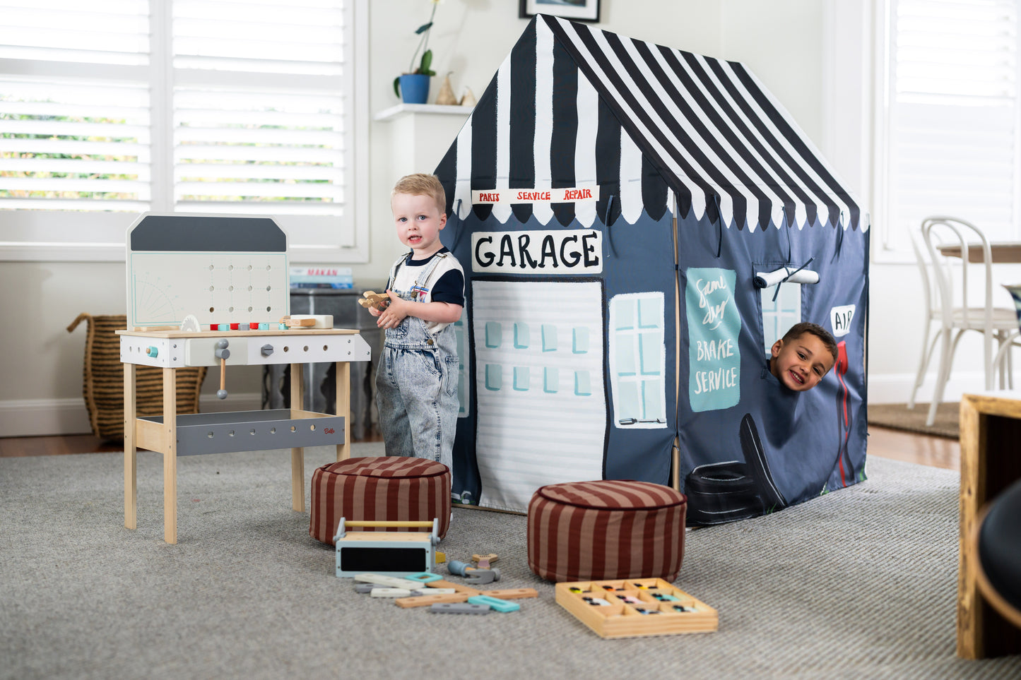 Flippi - Garage/Mechanic Play Tent